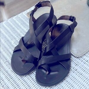 OluKai Black Cross-Over Sandals